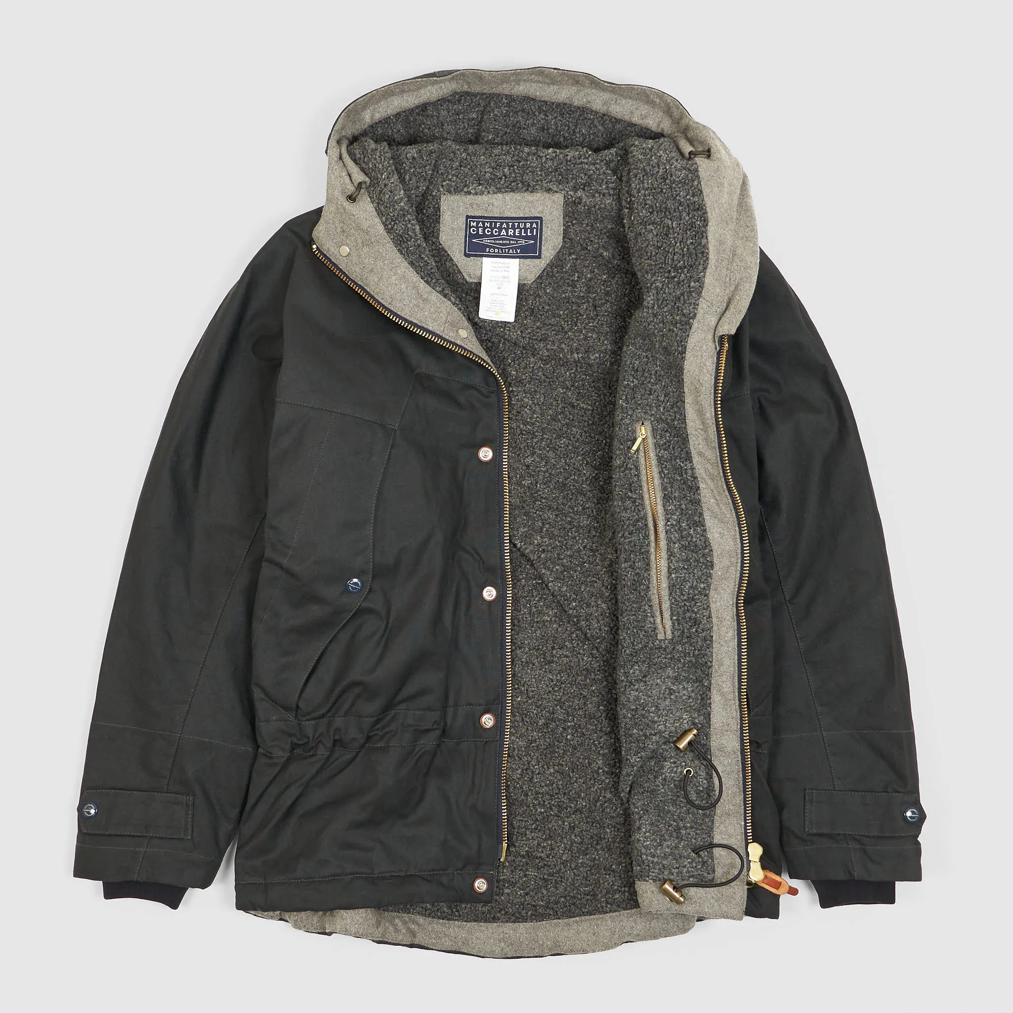 Filson Mountain Outdoor Waxed Cotton Jacket
