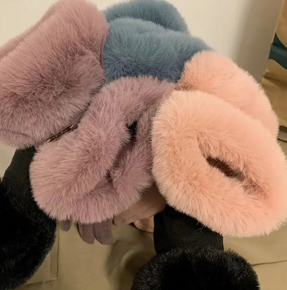 Fur-Lined Gloves