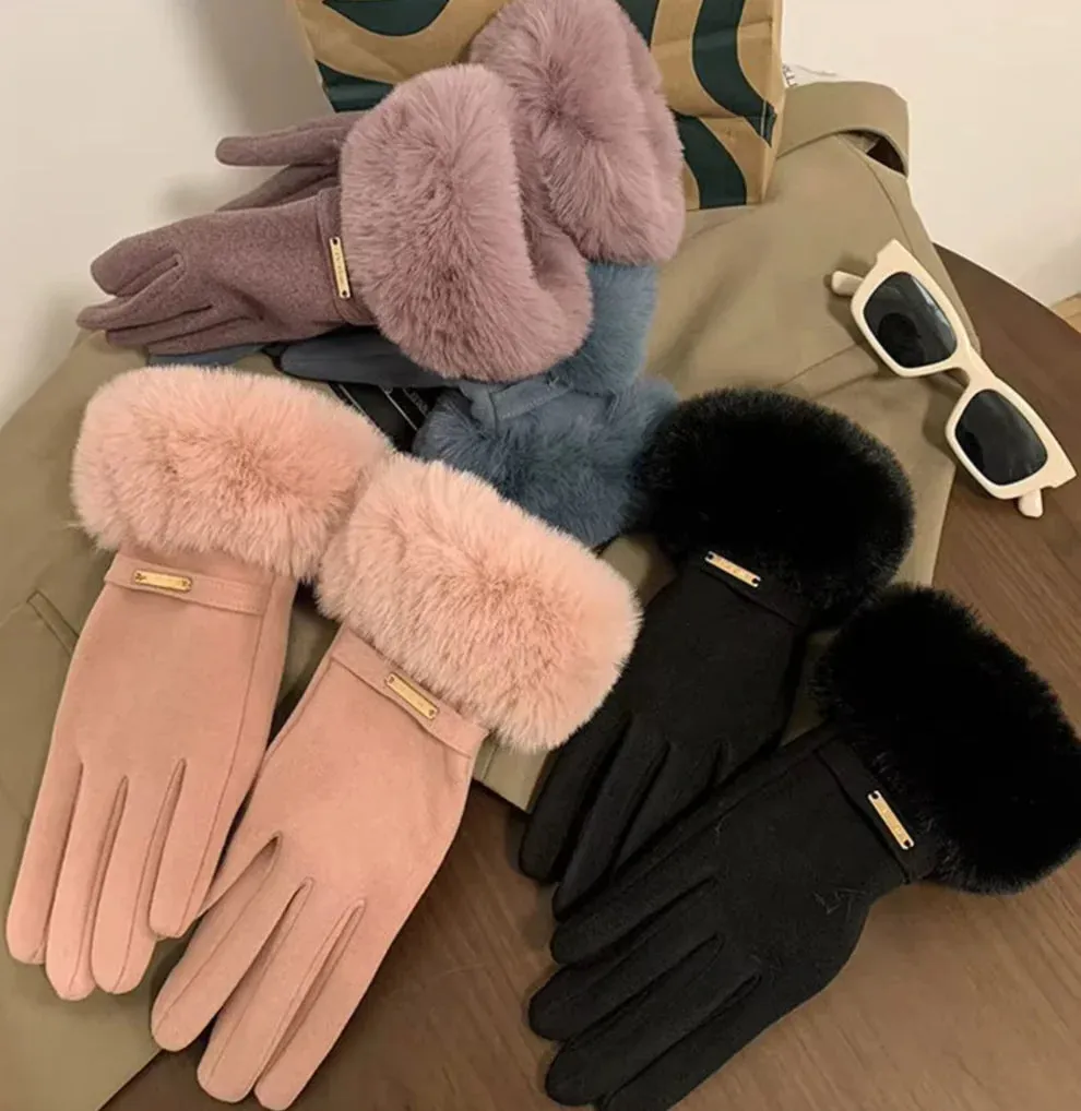 Fur-Lined Gloves
