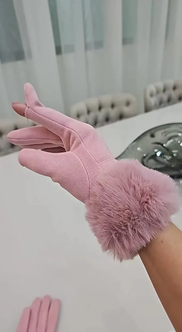 Fur-Lined Gloves